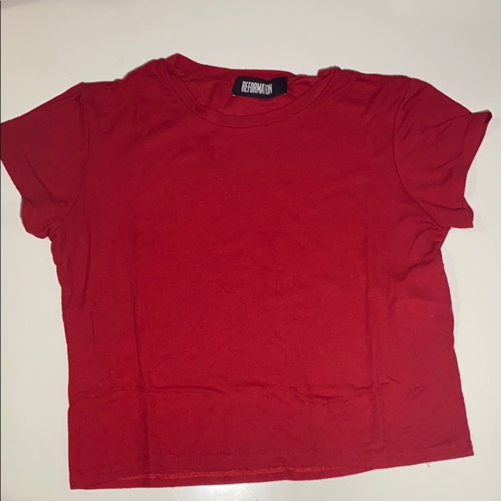 Reformation, Size SMALL Red Cropped T-Shirt